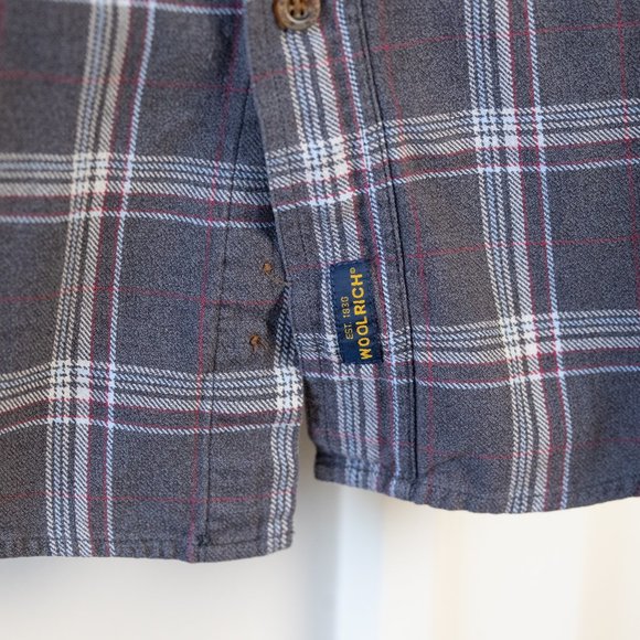 Woolrich Lightweight Flannel - Picture 3 of 4